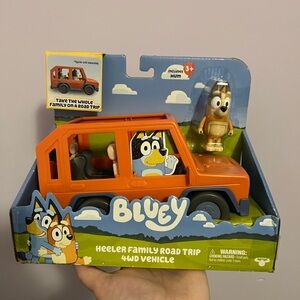 BLUEY Heeler Family Road Trip 4WD Vehicle - Orange